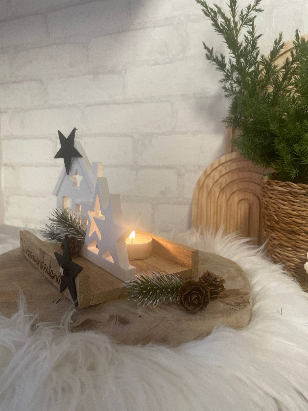 KB Socken Lichthaus, Weihnachtsdeko, Advent, Teelichthalter, Windlicht, Stern, Haus, Skandi, Weihnachten, Wohnzimmer Deko, Holzdeko Wohnzimmer Versandkostenfrei