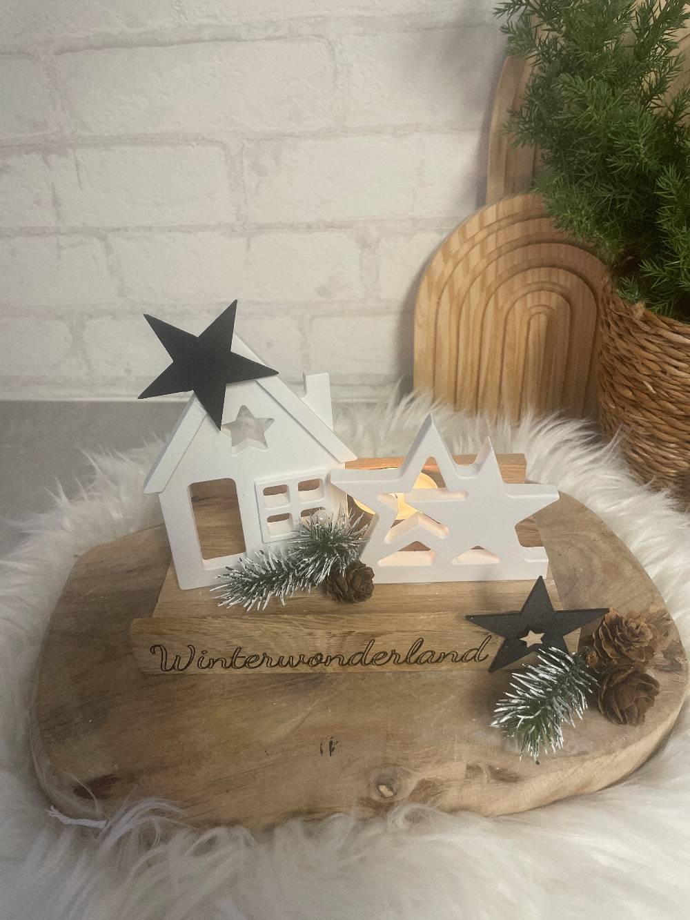 KB Socken Lichthaus, Weihnachtsdeko, Advent, Teelichthalter, Windlicht, Stern, Haus, Skandi, Weihnachten, Wohnzimmer Deko, Holzdeko Wohnzimmer Versandkostenfrei