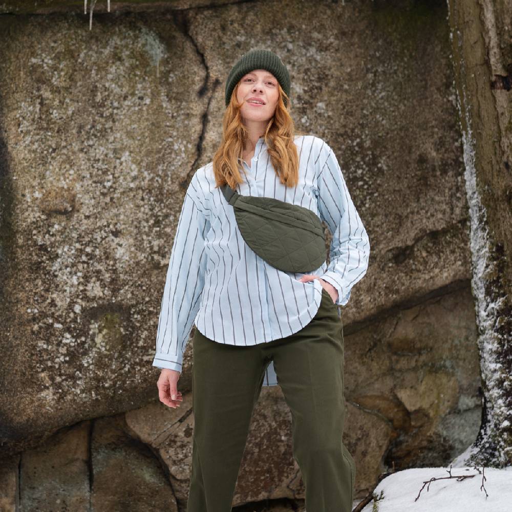 LIVING CRAFTS PEACHES - Hipbag - Dark Olive 2025