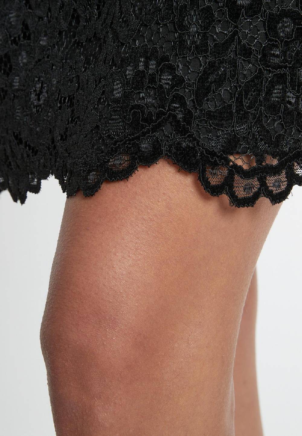 Ana Alcazar Spitzenkleid Sahea 50% Rabatt mit kostenlosem Versand