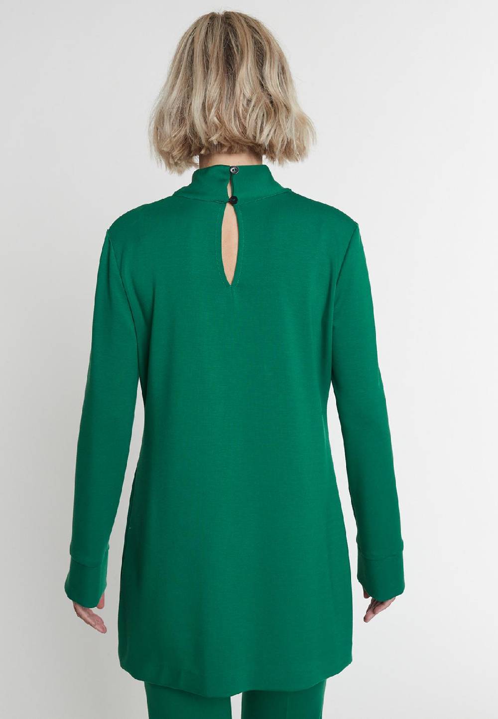 Ana Alcazar Longtop Menka Fabrikpreis