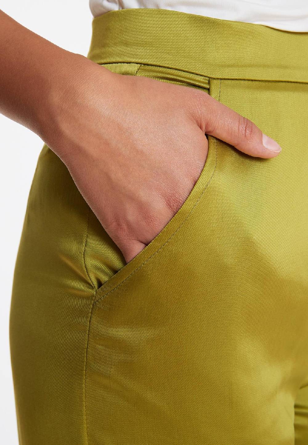 Ana Alcazar Satinhose Pahisa Neuheiten
