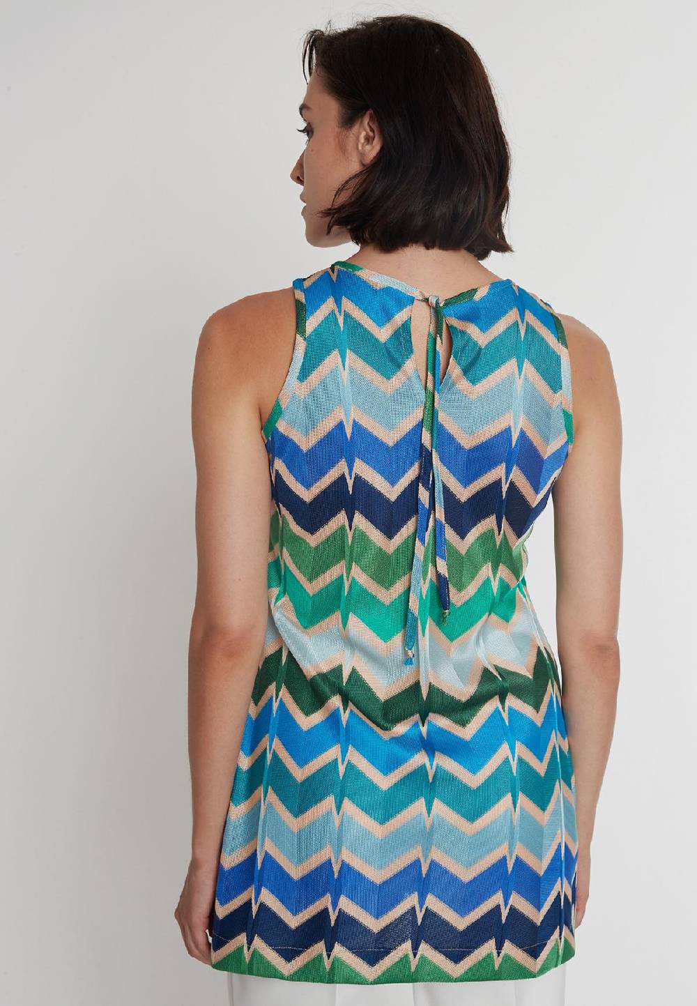 Ana Alcazar Longtop Poccy Nur noch ein Tag übrig
