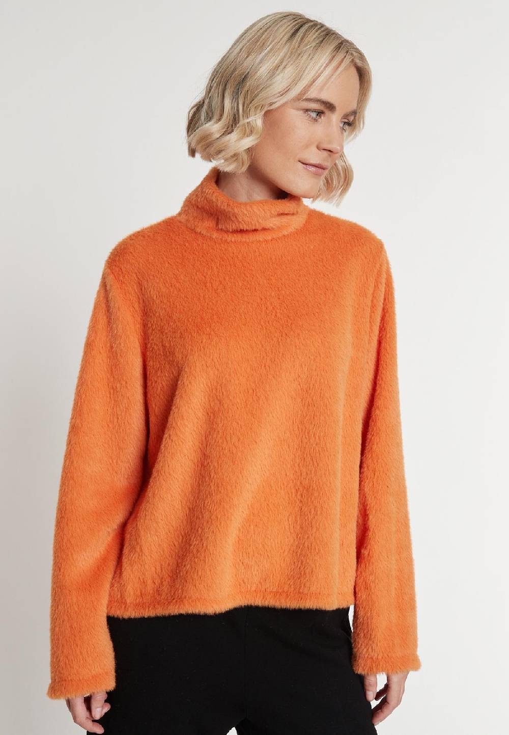 Ana Alcazar Rollkragenpullover Mabela Fabrikladen
