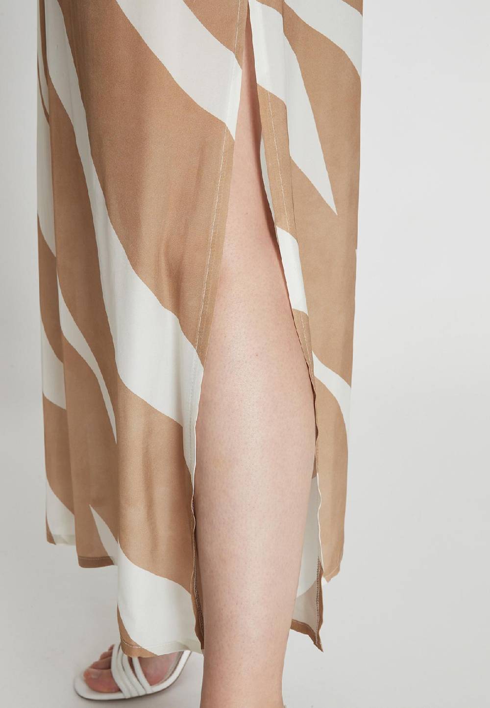 Ana Alcazar Maxikleid Rastea Kauf eins, bekomm eins gratis