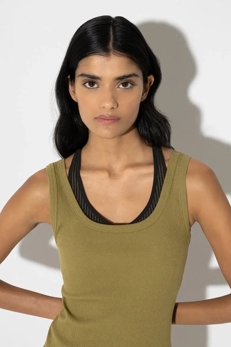 Merxx Top Serie Ribbed Zeitlich begrenztes Angebot