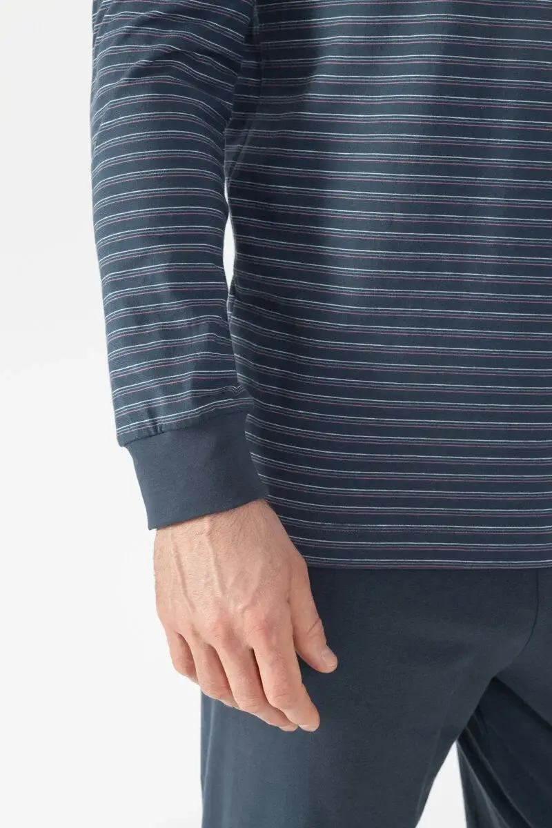 Merxx Anzug lang Serie Tripple Stripe Vierteljährliche Förderung
