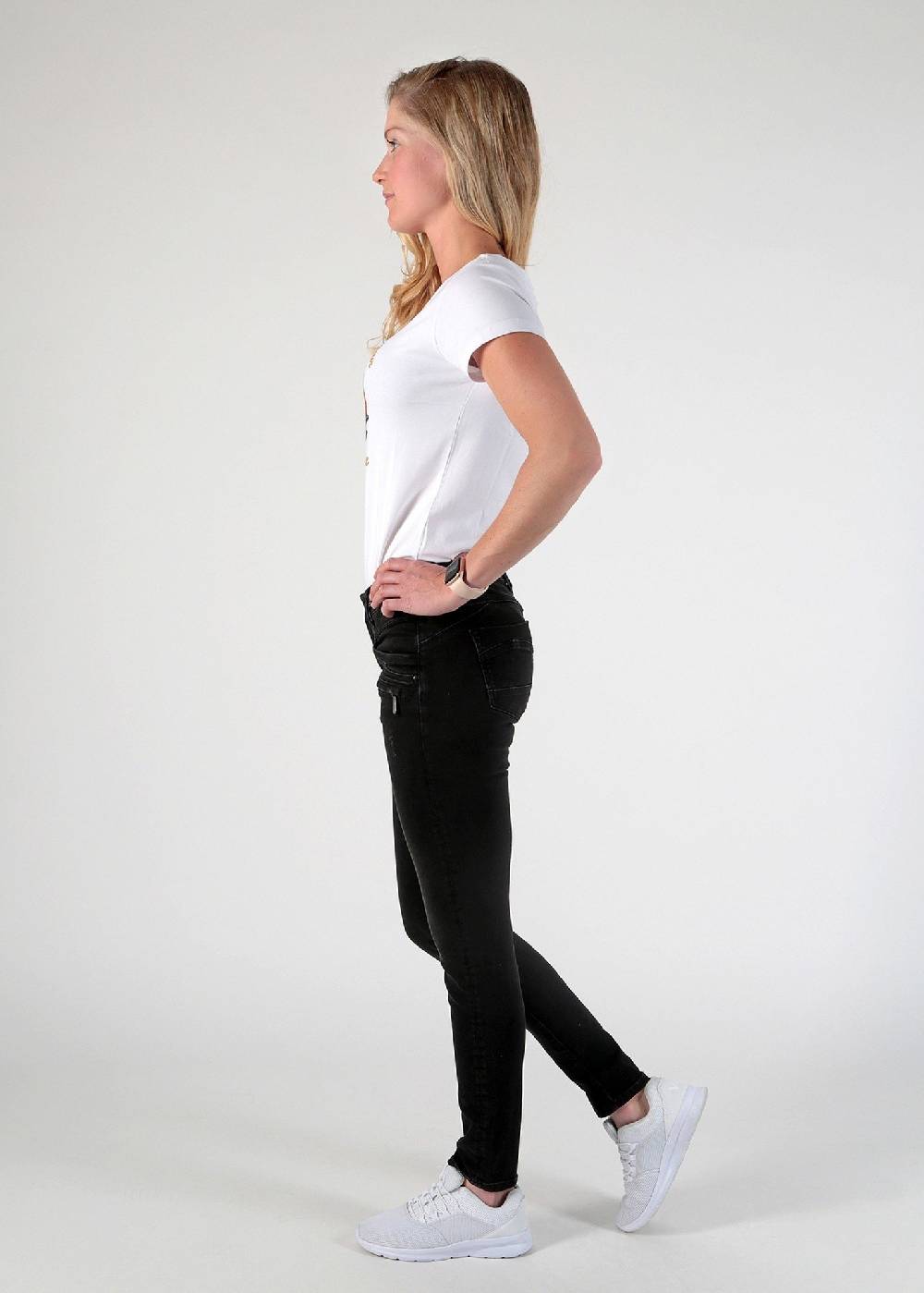 M.O.D Suzy Skinny Fit Black Denim Letzte 3 Tage