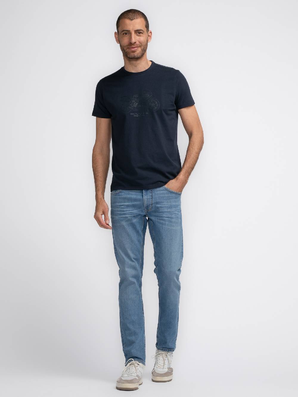 Petrol M-3040-TSR605 (5120 Sky Captain) Online