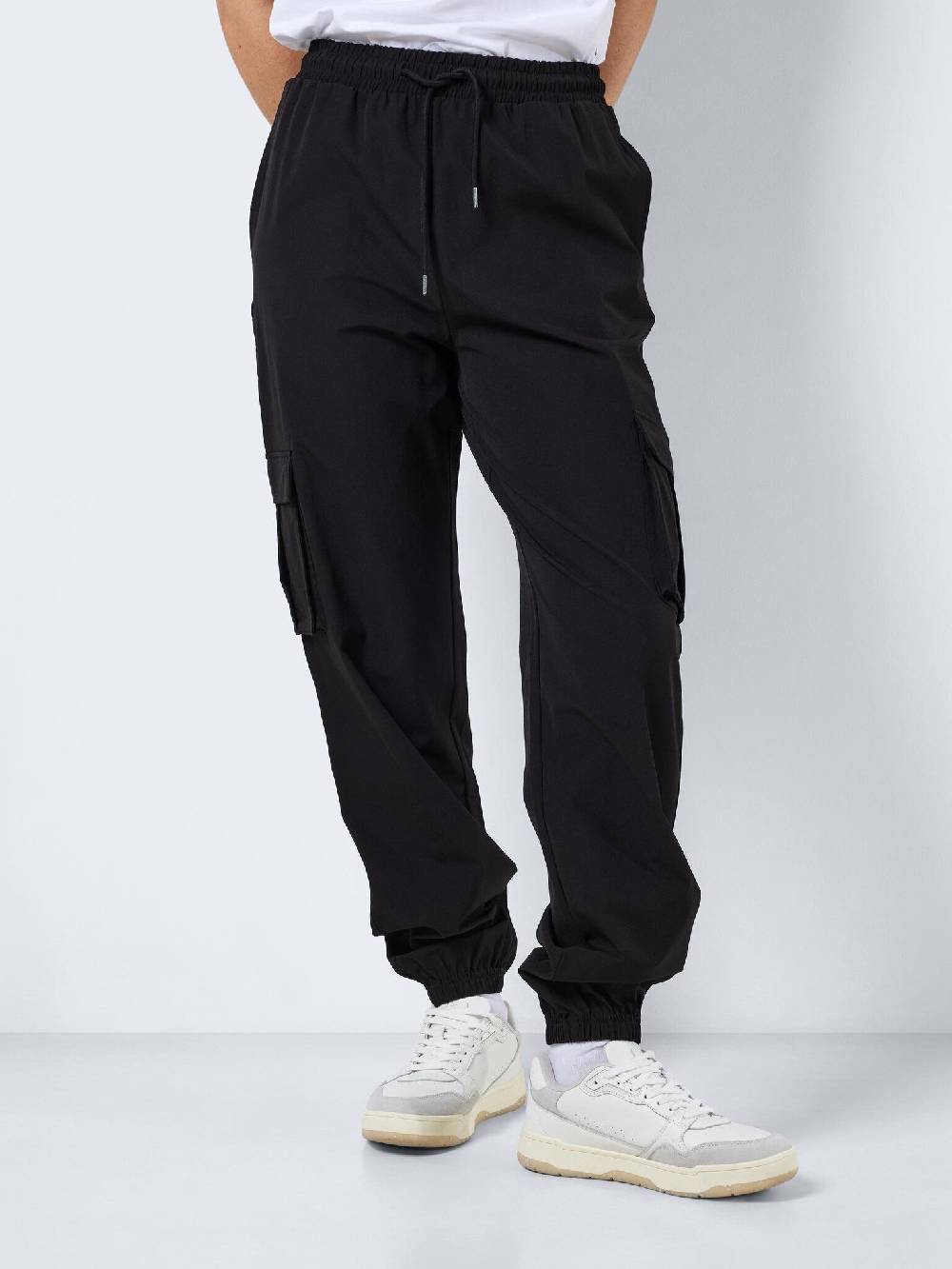 NOISY MAY KIRBY HW Cargo Pants (Black) Nur für heute