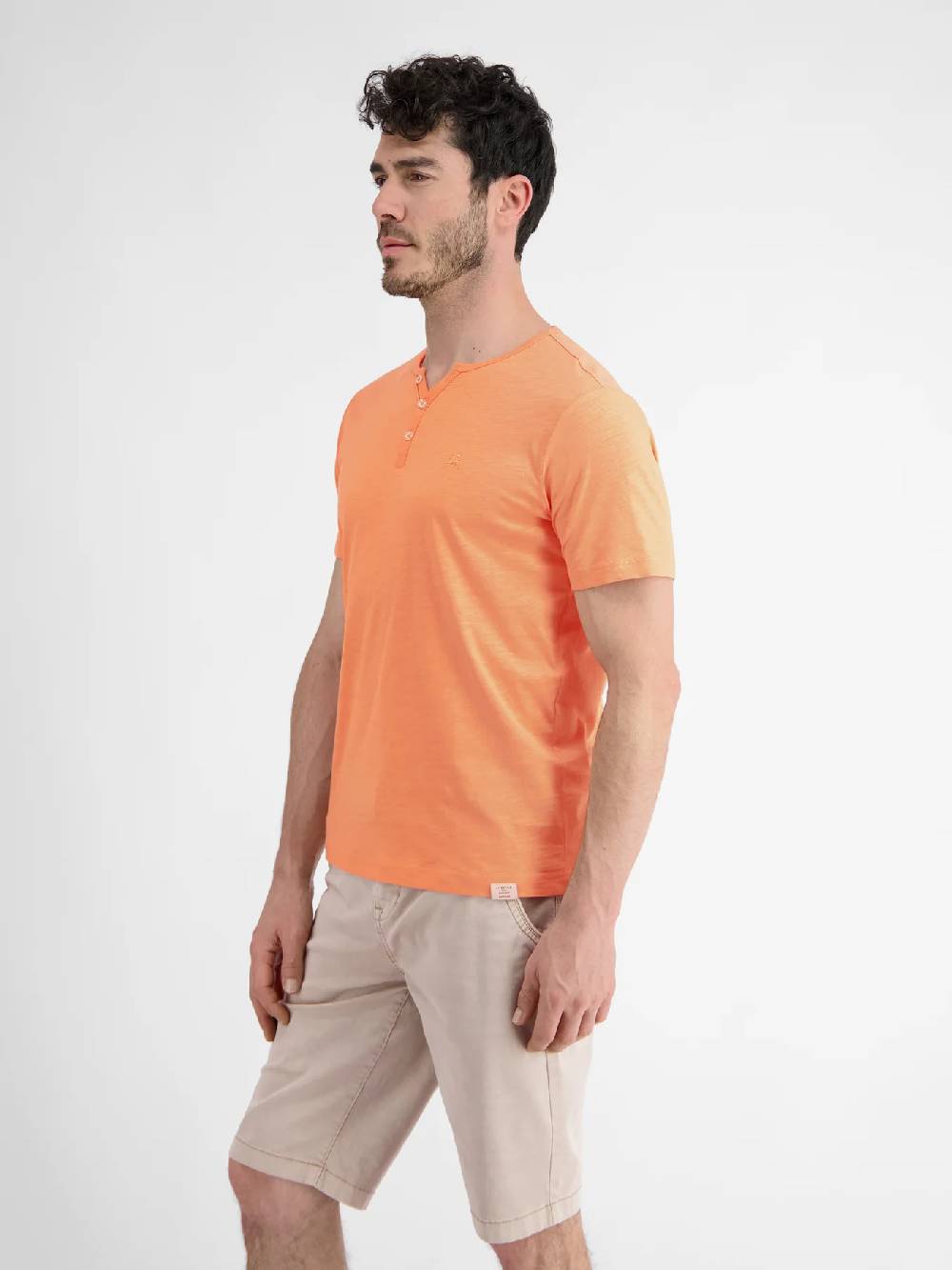 Lerros 2433908 BASIS HENLEY-SHIRT (927 MELLOW PEACH) Exklusivangebot