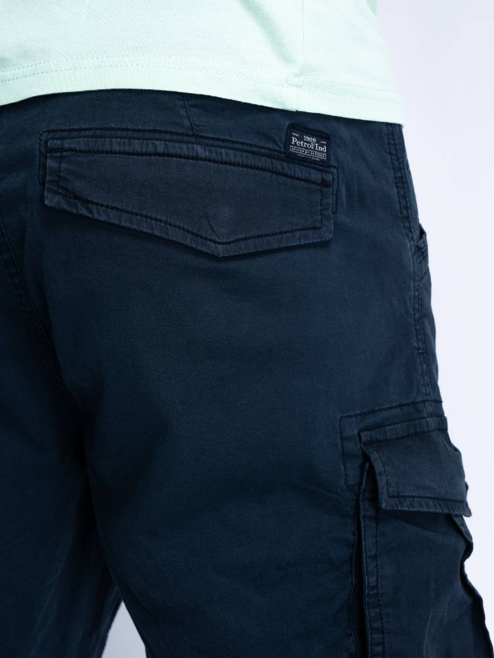 Petrol MEN SHORT CARGO M-1040-SHO500 (navy blue 5178) Kostenloser Versand