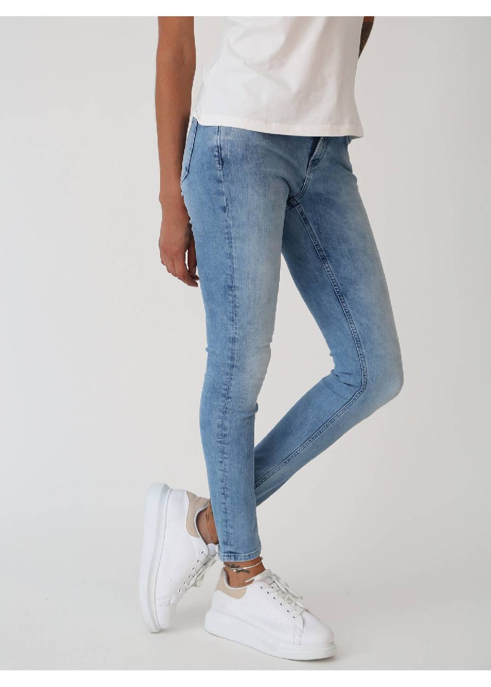 M.O.D Sina Skinny Fit Panda Blue JETZT KAUFEN