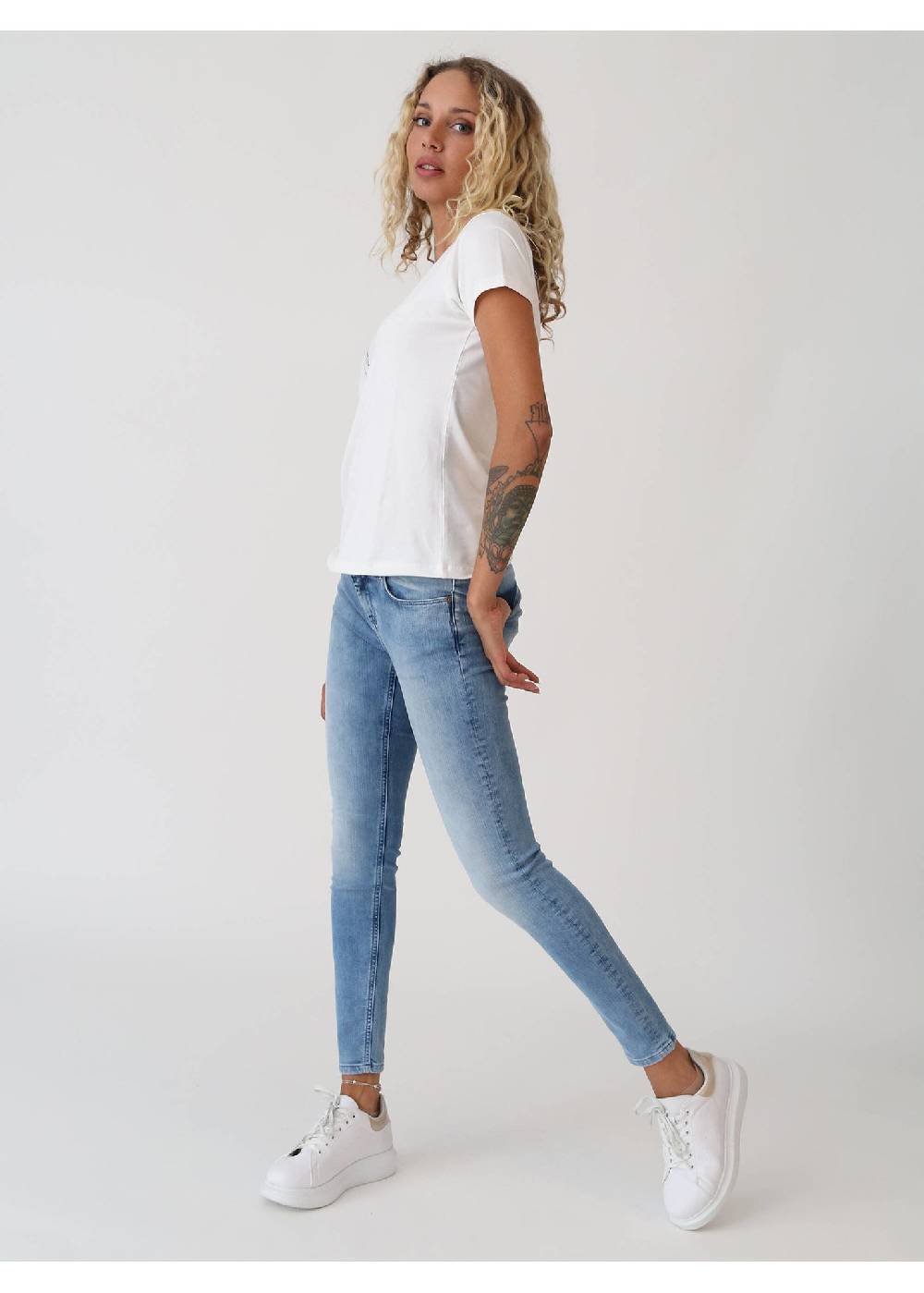 M.O.D Sina Skinny Fit Panda Blue JETZT KAUFEN