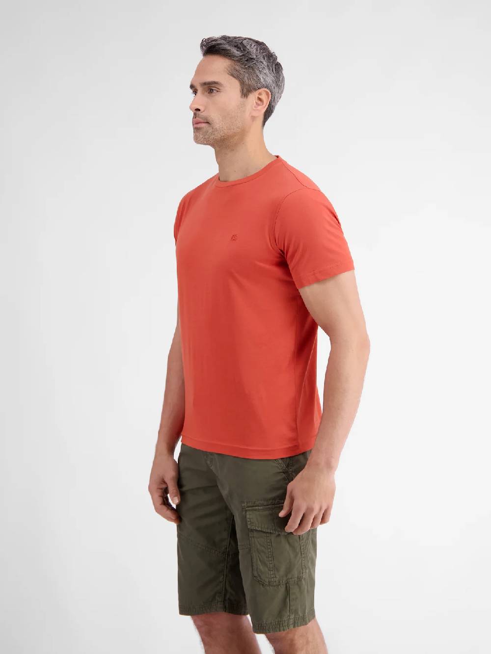 Lerros 2423000 EFFEN BASIC T-SHIRT LOGOSTEEK (327 DEEP CORAL RED) 2025