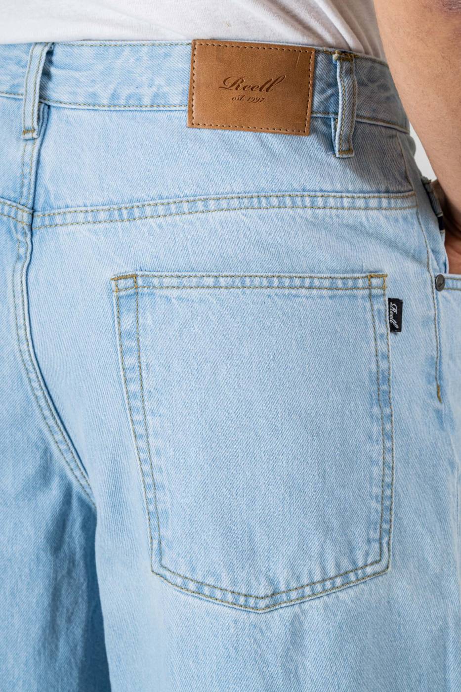 Reell Belmont Short Saisonale Angebote