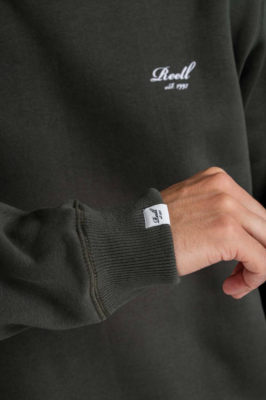 Reell Staple Logo Crewneck im Angebot