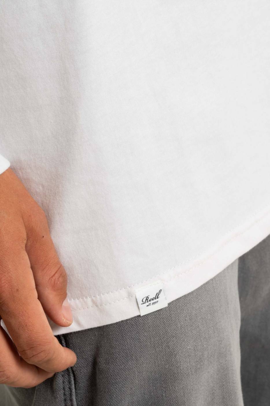 Reell Staple Logo Longsleeve Limitierter Zeitrabatt