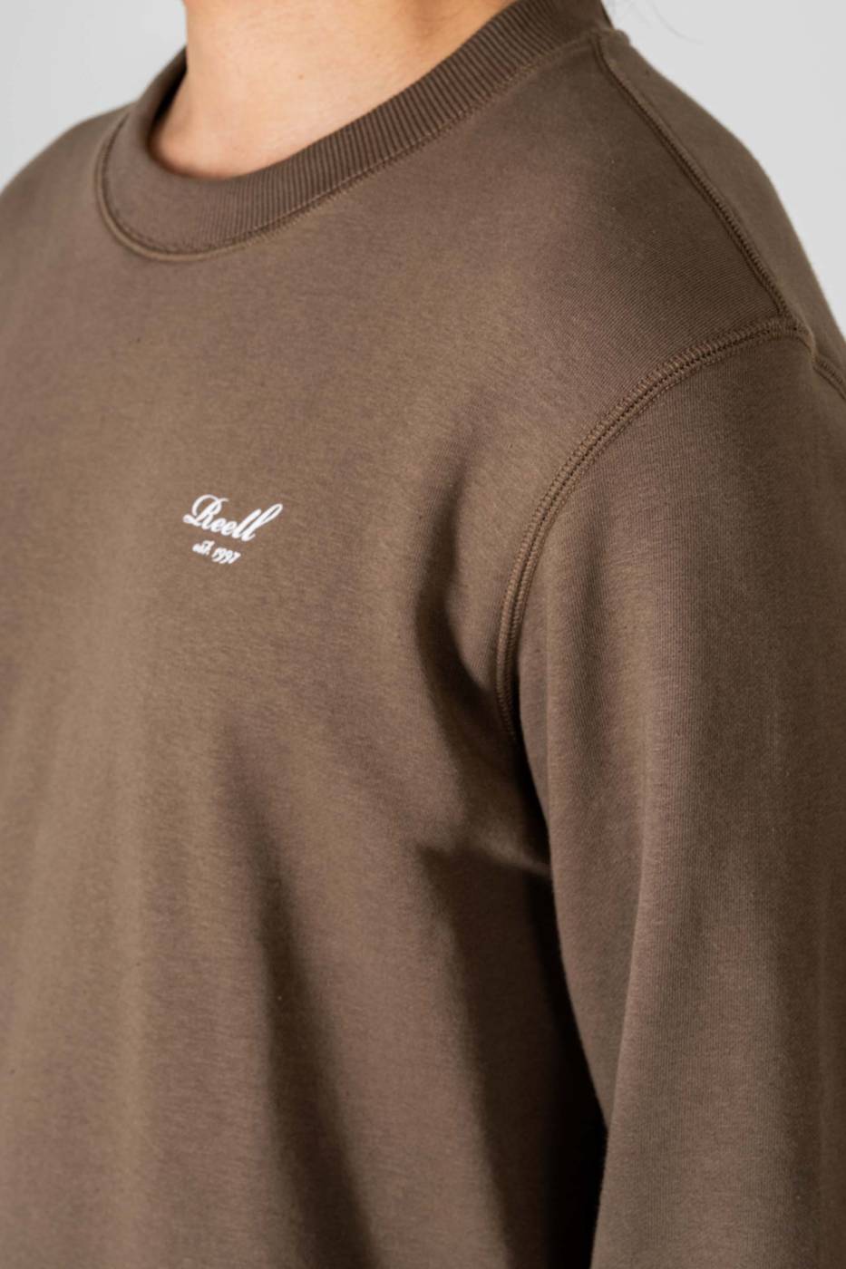 Reell Staple Terry Crewneck Preisnachlass