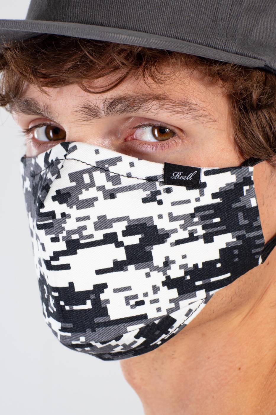Reell Facemask Flash Sale