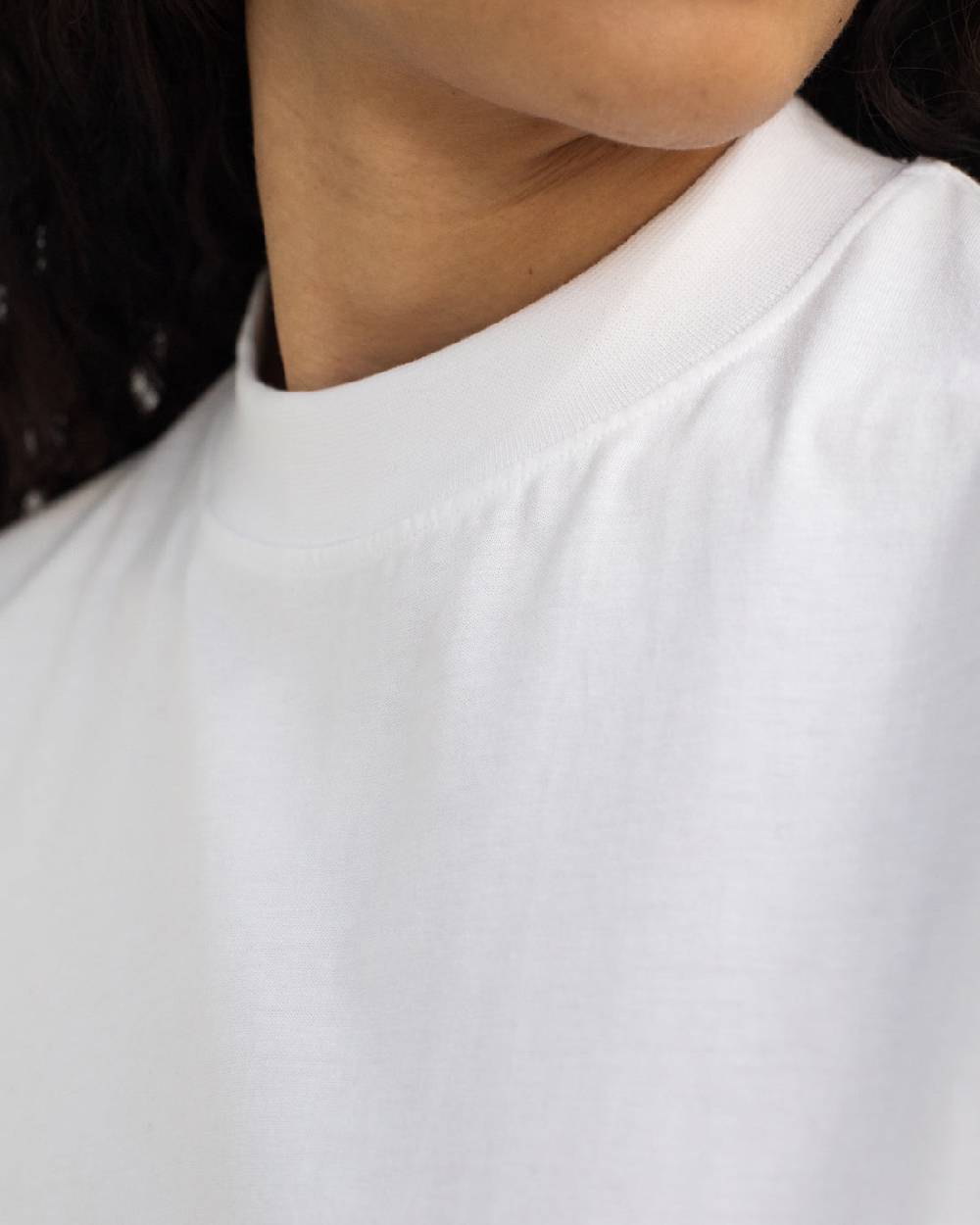 Rotholz Basic T-Shirt mit breitem Kragen Bio Baumwolle - Weiß Kostenlose Rückgabe