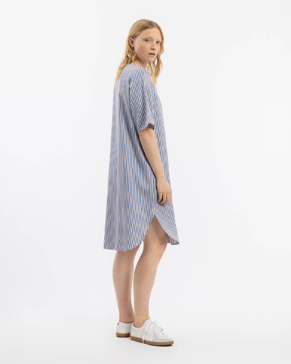 Rotholz Kaftan Kleid Lyocell - Blau Gestreift Exklusivangebot
