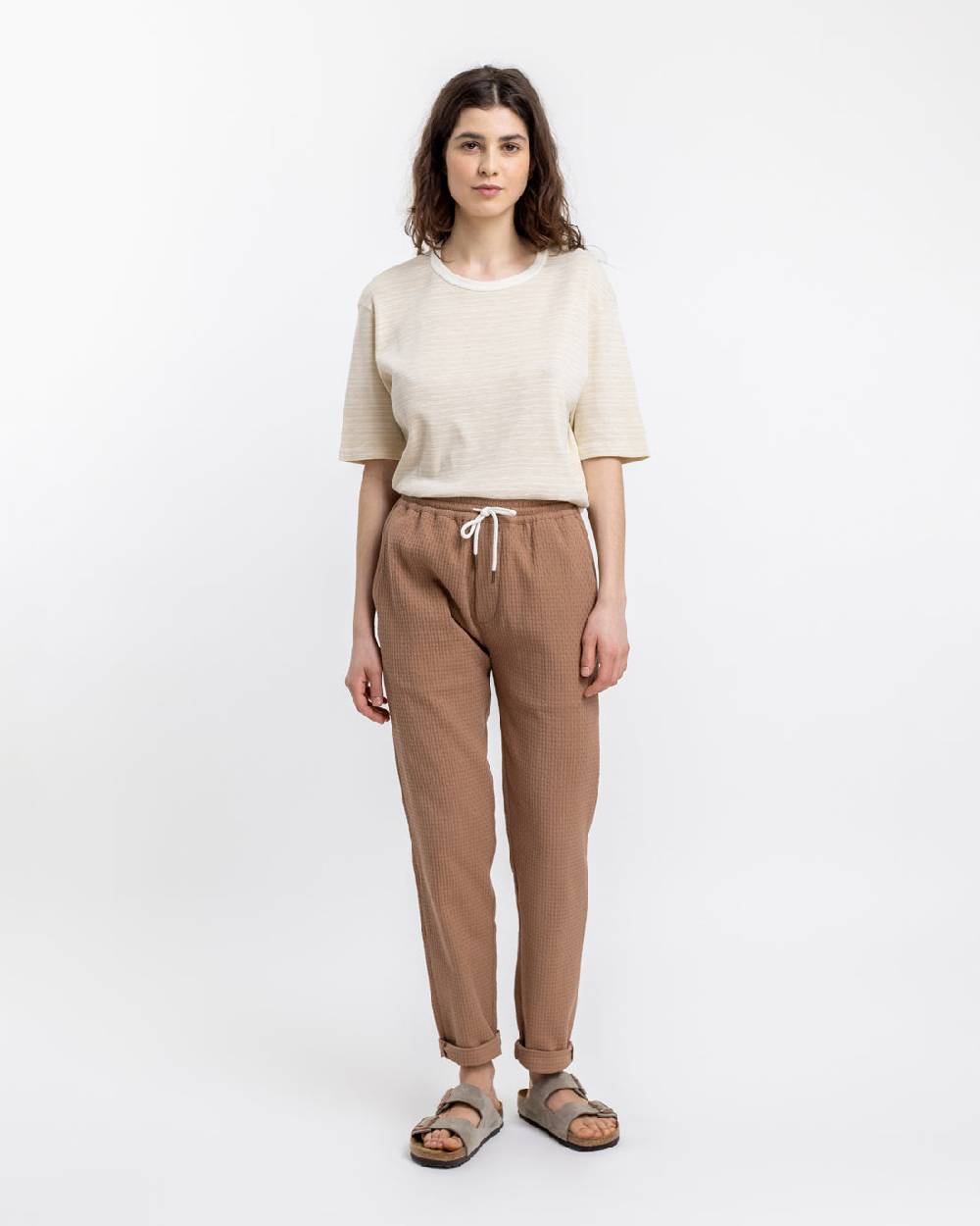 Rotholz Gestreiftes T-Shirt Creme Räumungsverkauf
