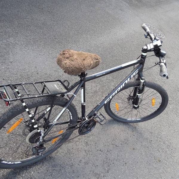 Sonia Originelli Fahrradsitzbezug Baumwolle Lammfell Bike Riemen JETZT KAUFEN