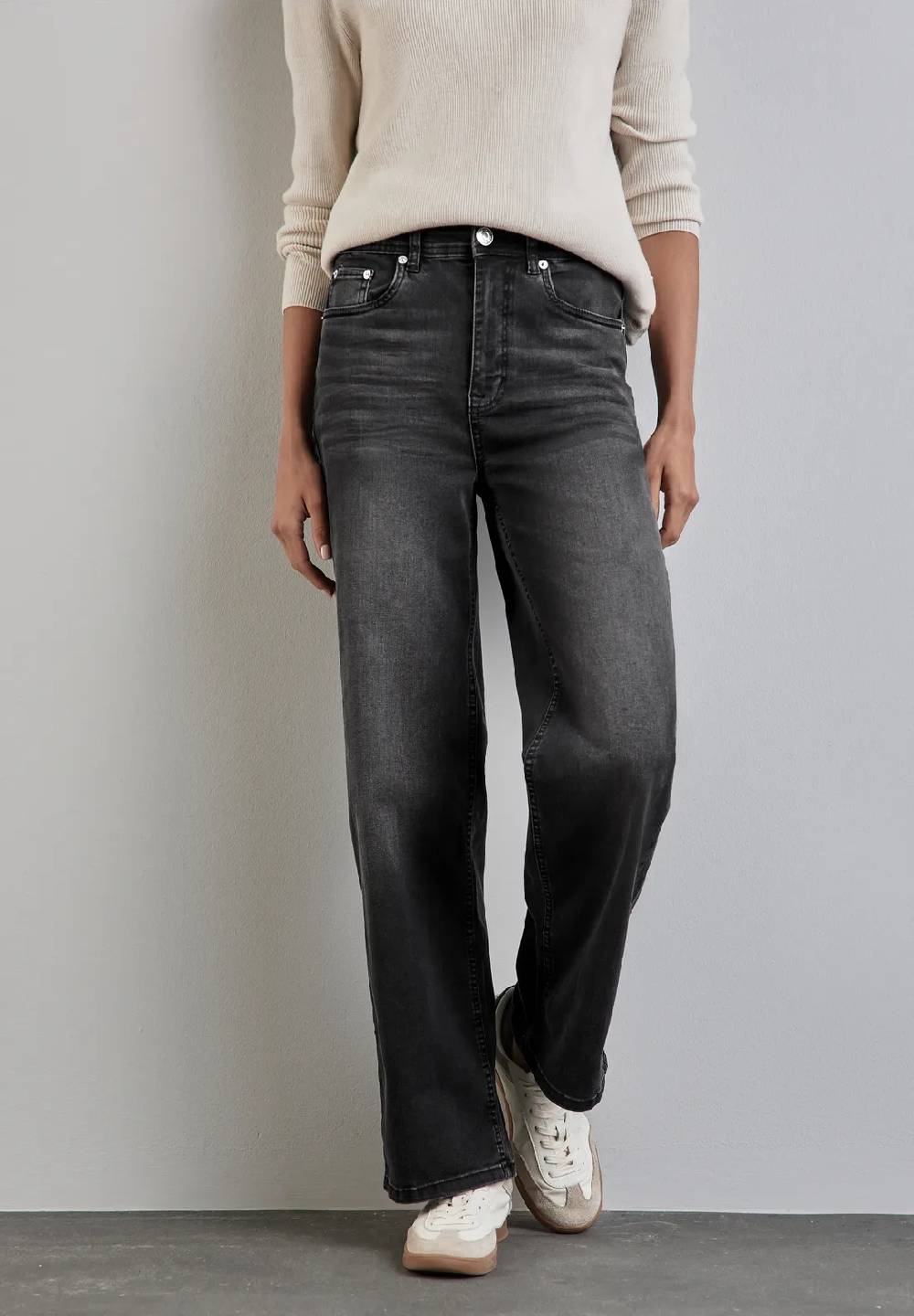 Street One Jeans im Loose Fit Nur noch ein Tag übrig