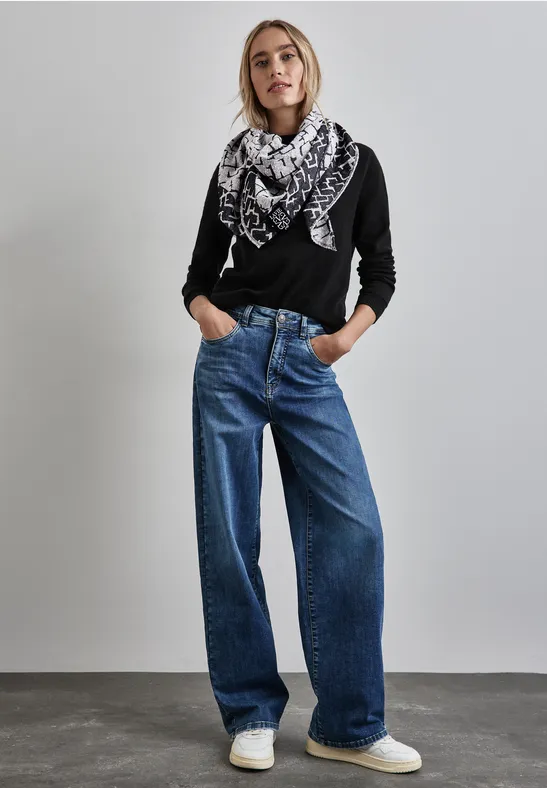 Street One Bouclé Dreickstuch Wochenangebot