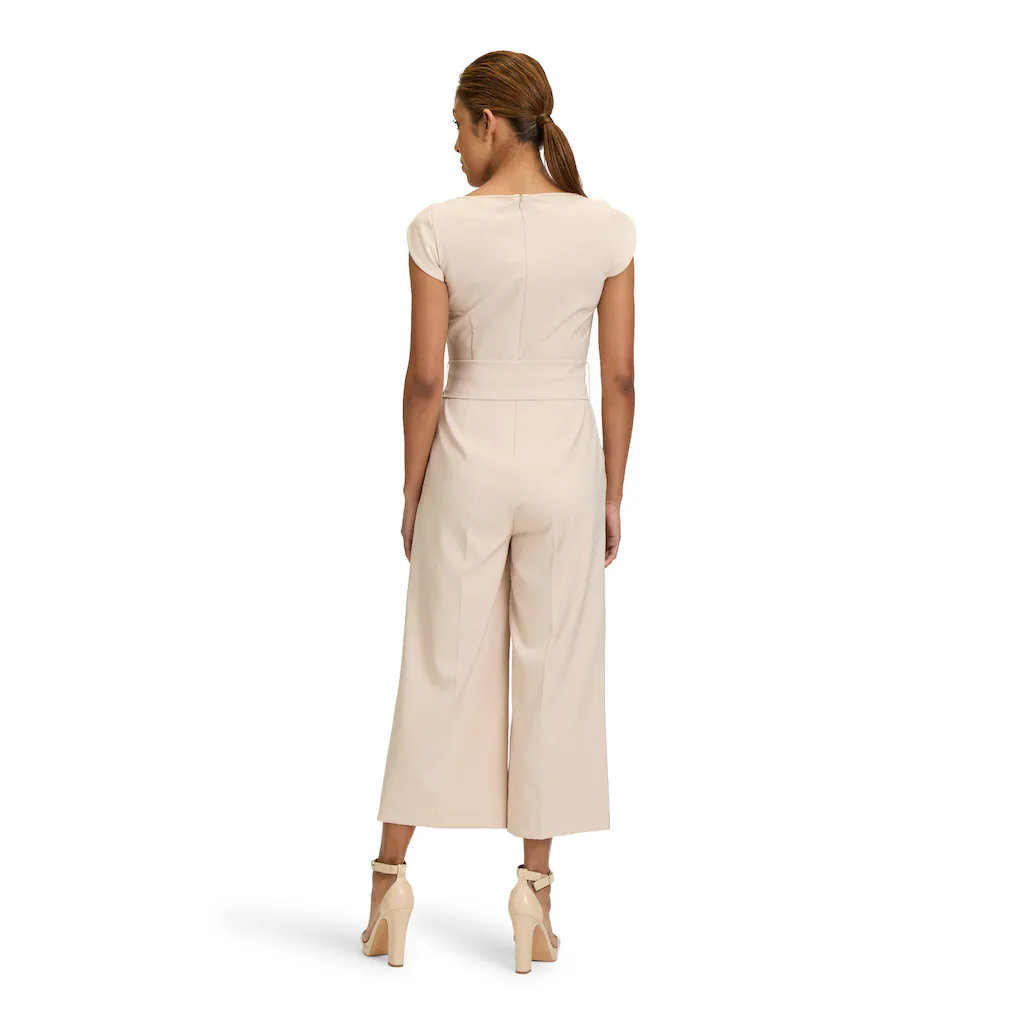 Betty Barclay Overall »Betty Barclay Jumpsuit mit Eingrifftaschen« (1 tlg.) Form Neueste Mode