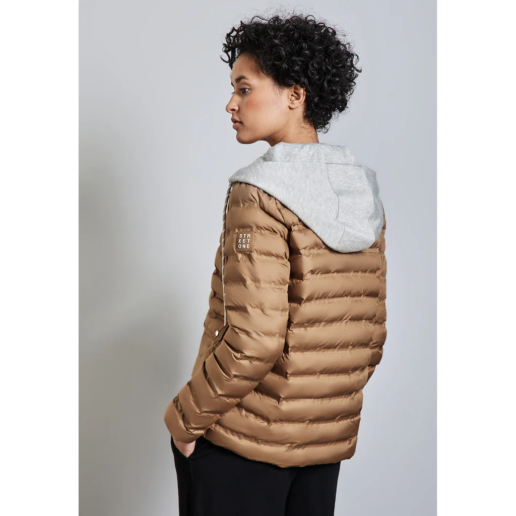 STREET ONE Steppjacke mit Kapuze mit Knopfleiste Begrenzt auf 3 Tage