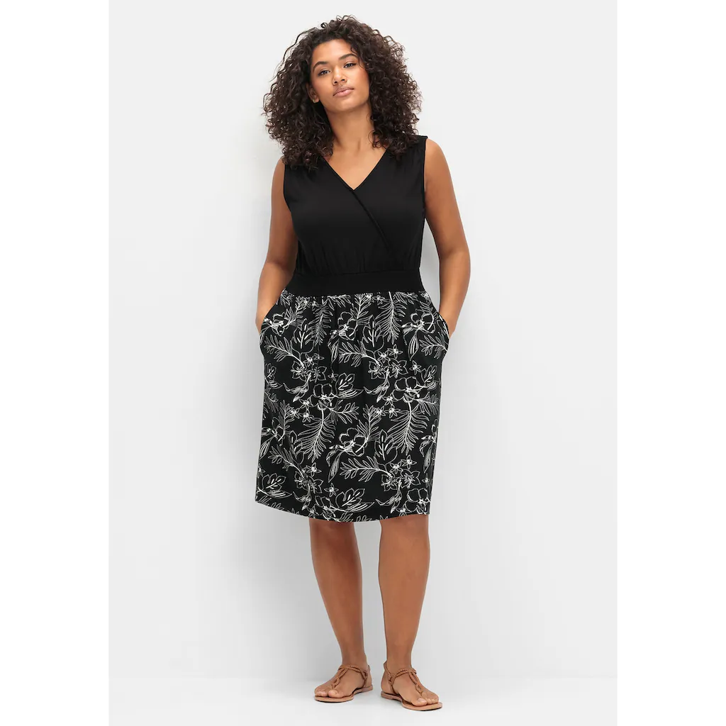 Sheego Jerseykleid »Große Größen« in Wickeloptik mit Cut-out hinten Hotsell